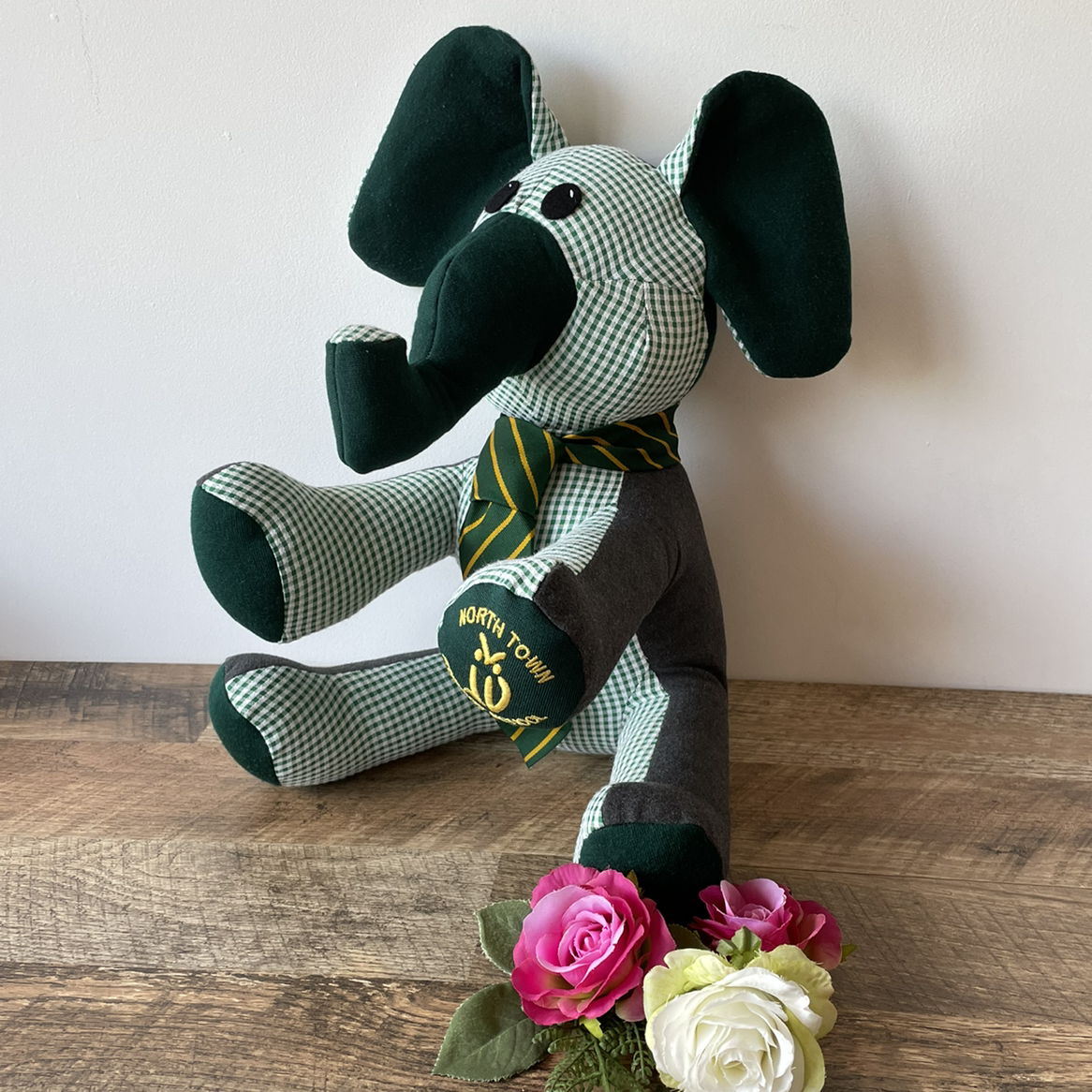 Sitting Elephant - Image 3